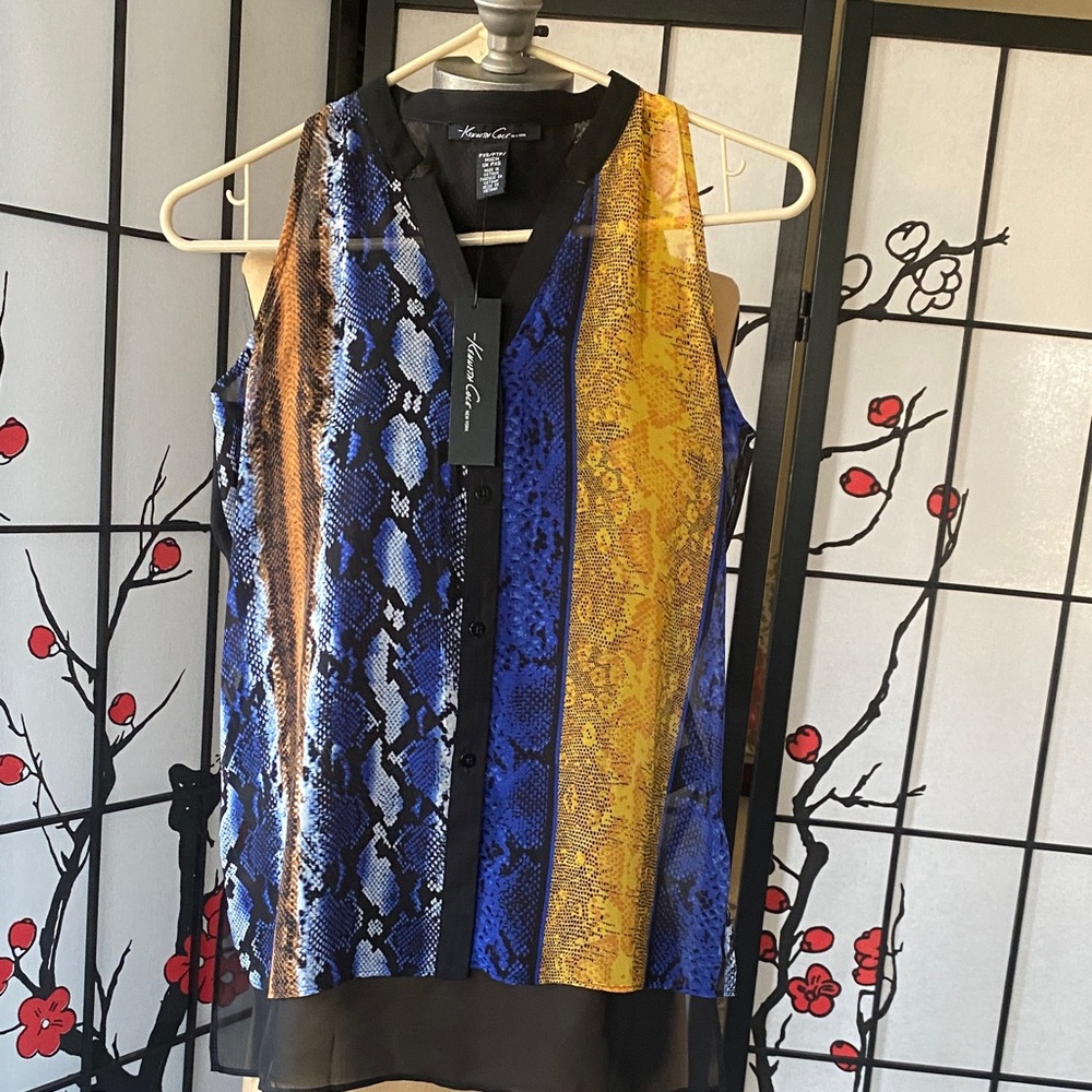 Vince Camuto Blue and Yellow Snakeskin Tank Top